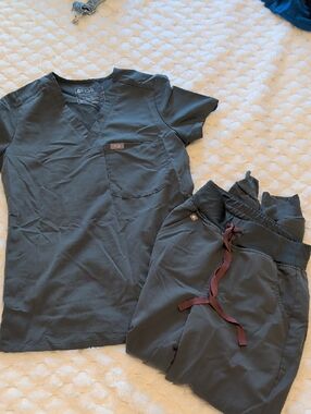 Figs XXS Green/Grey Scrub Set